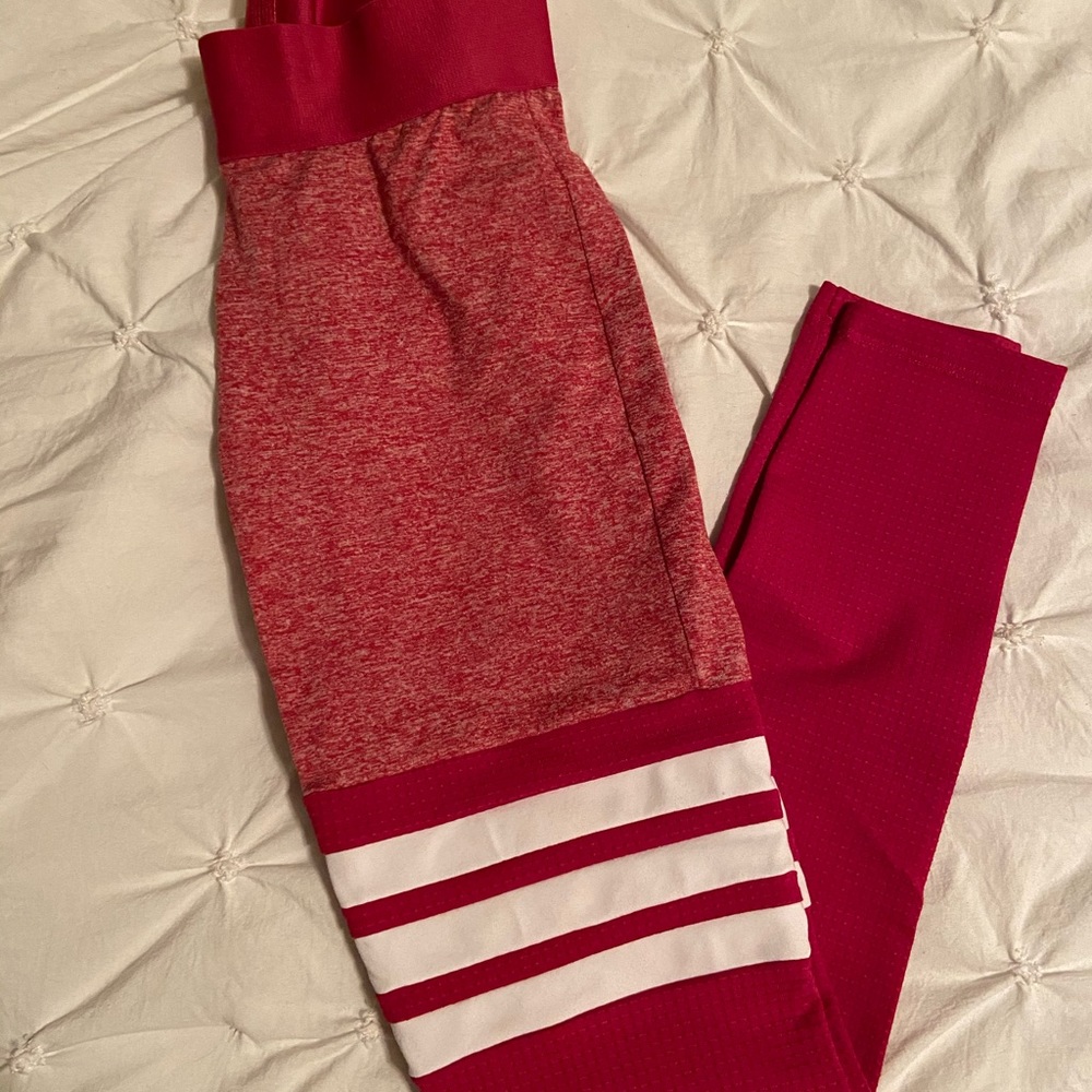 Bombshell sportswear leggings